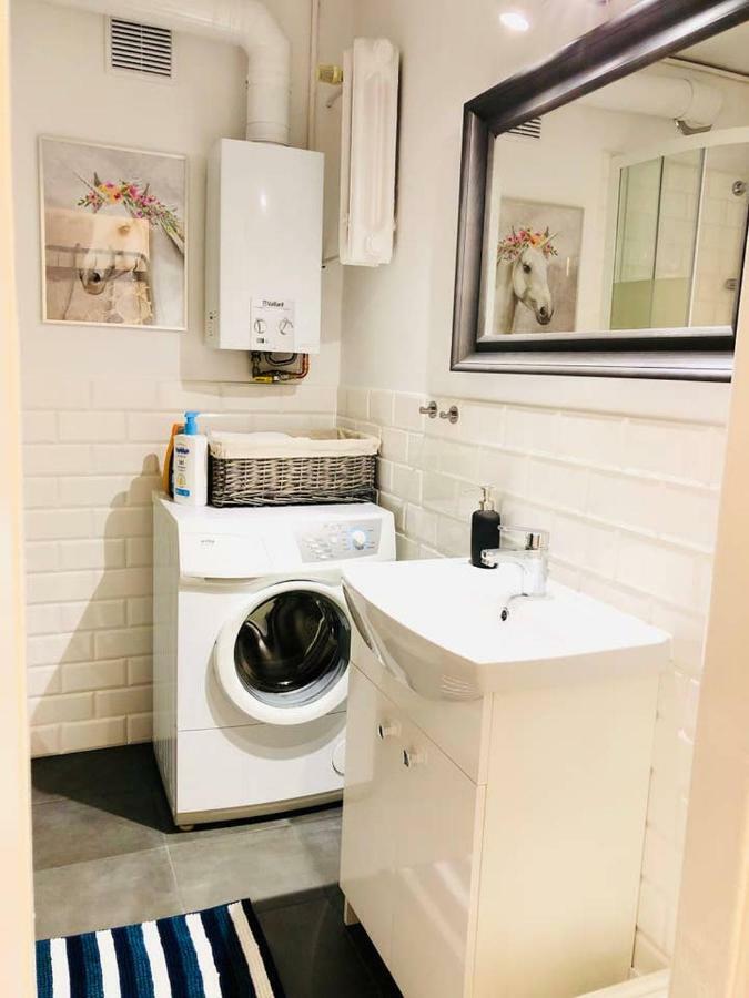 Legnica Apartament 42M2 Delux 4 エクステリア 写真